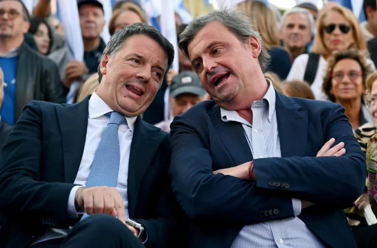 Addio Terzo Polo, Renzi lancia un nuovo partito