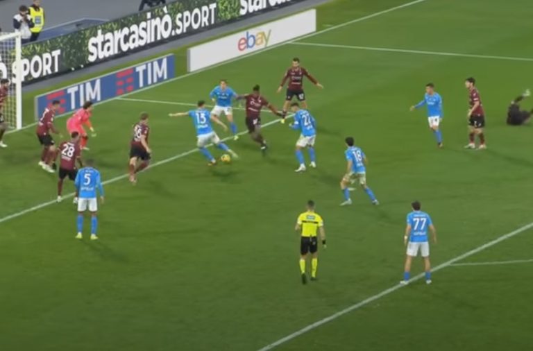 Il Napoli vola in finale di Supercoppa: sconfitta la Fiorentina per 3-0