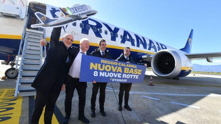 San Valentino porta Ryanair al Tito Minniti di Reggio Calabria