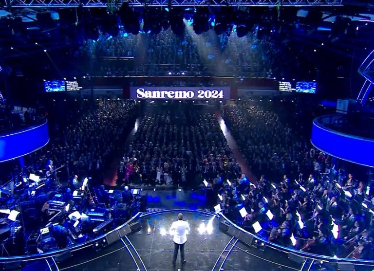 Sanremo 2024: Il Festival debutta con i 30 artisti in gara