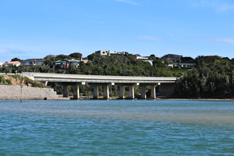 Ponte sullo stretto, una propaganda destinata a sciogliersi come neve al sole