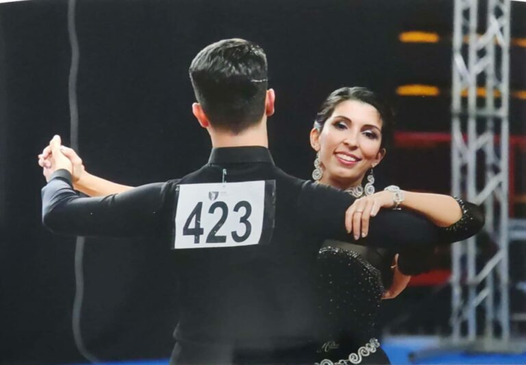 Superare le sfide con la danza: Il coraggio di Annarita Mariniello e il successo paralimpico